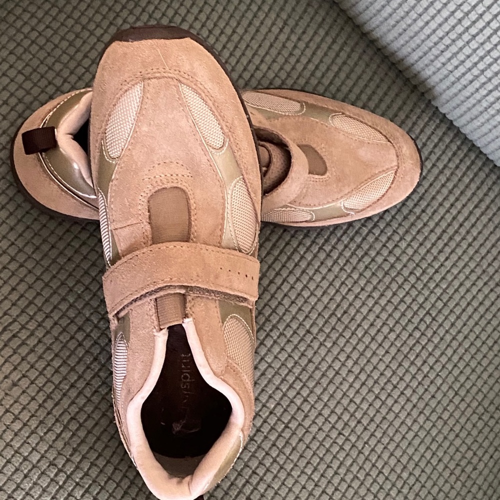 Women shoes